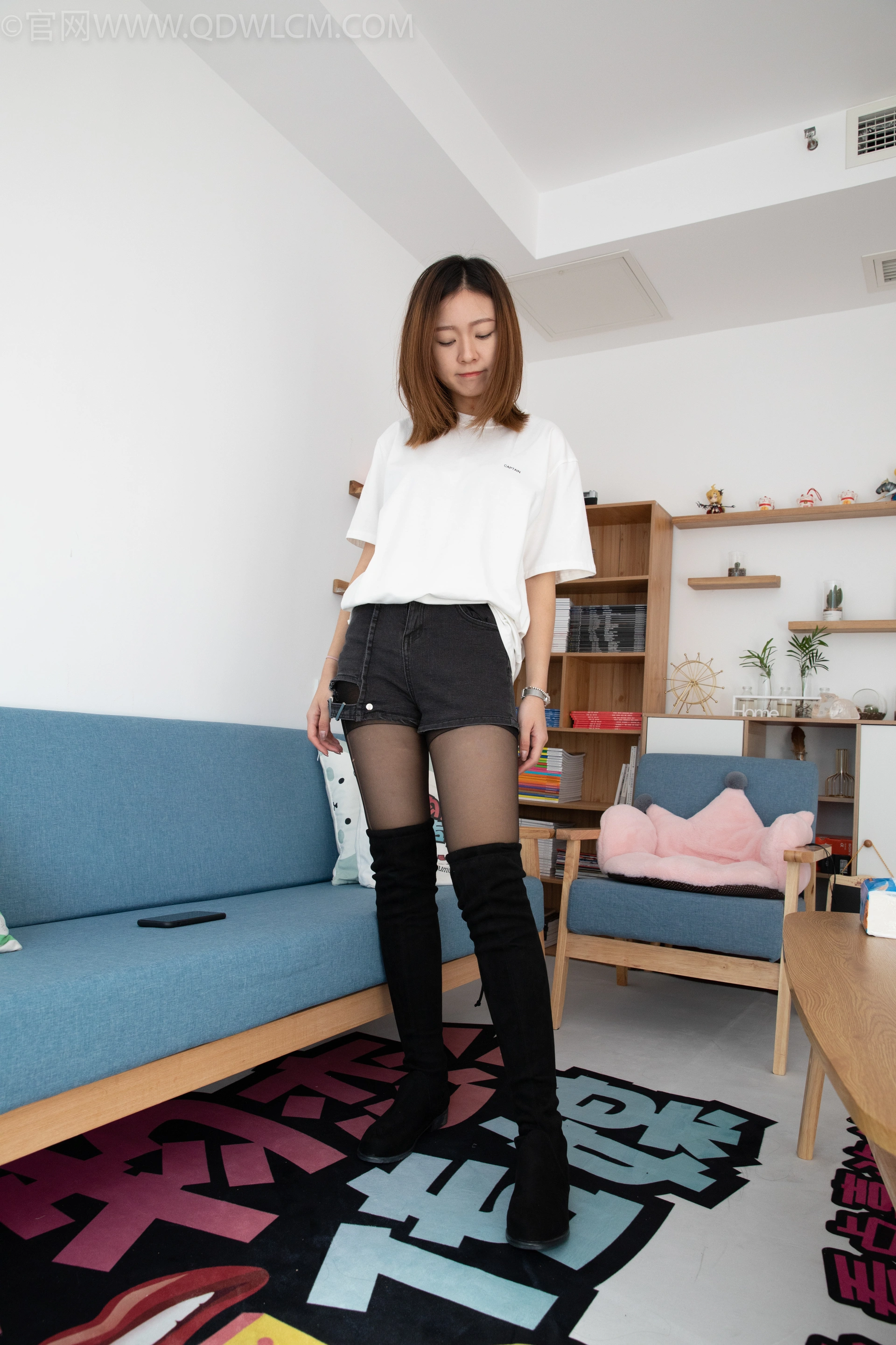 物恋传媒 NO.995 婷婷-花开花落 1